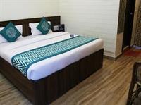 Oyo Premium Tapovan 1 3*