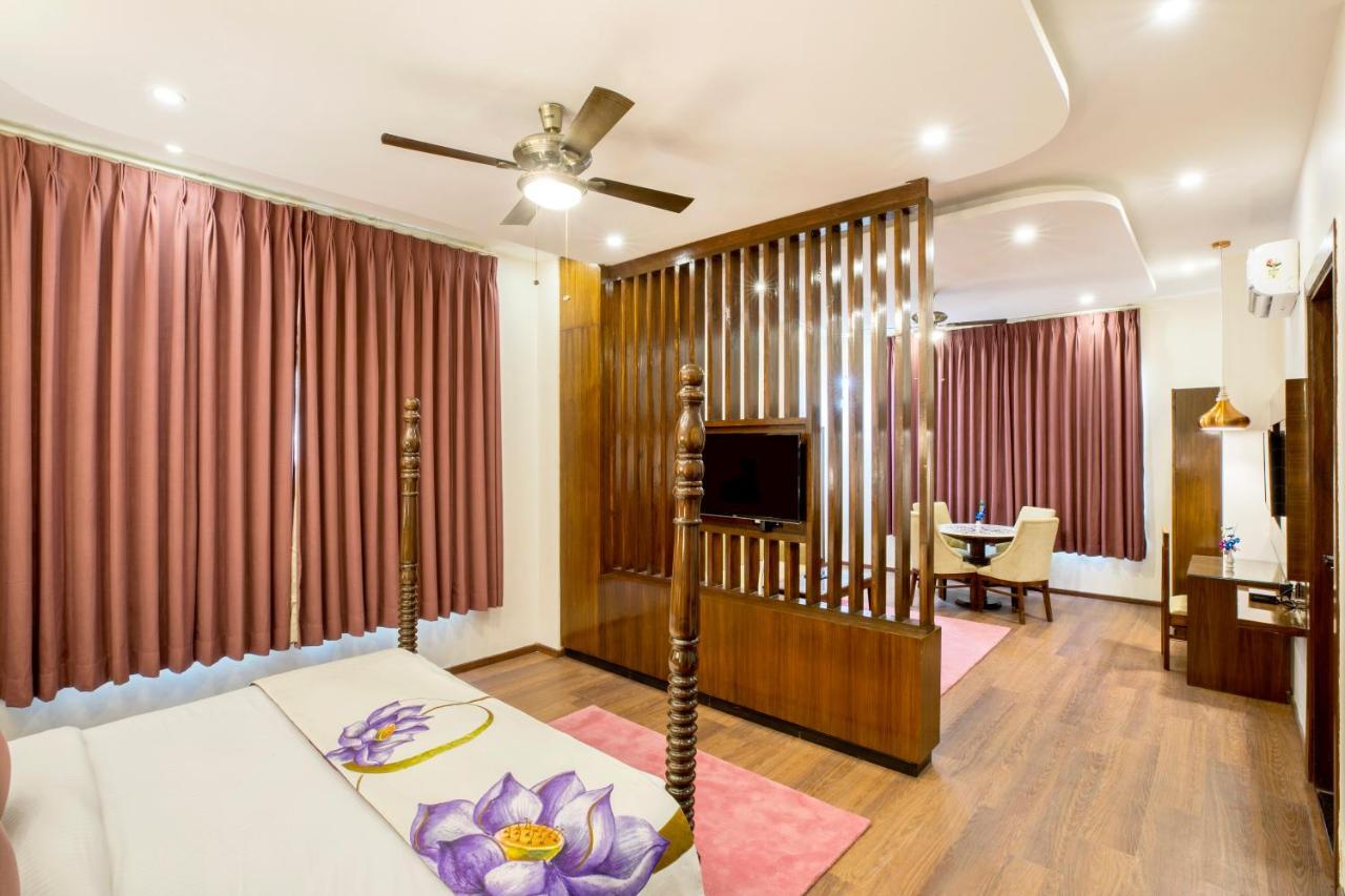 Regenta On The Ganges 4*