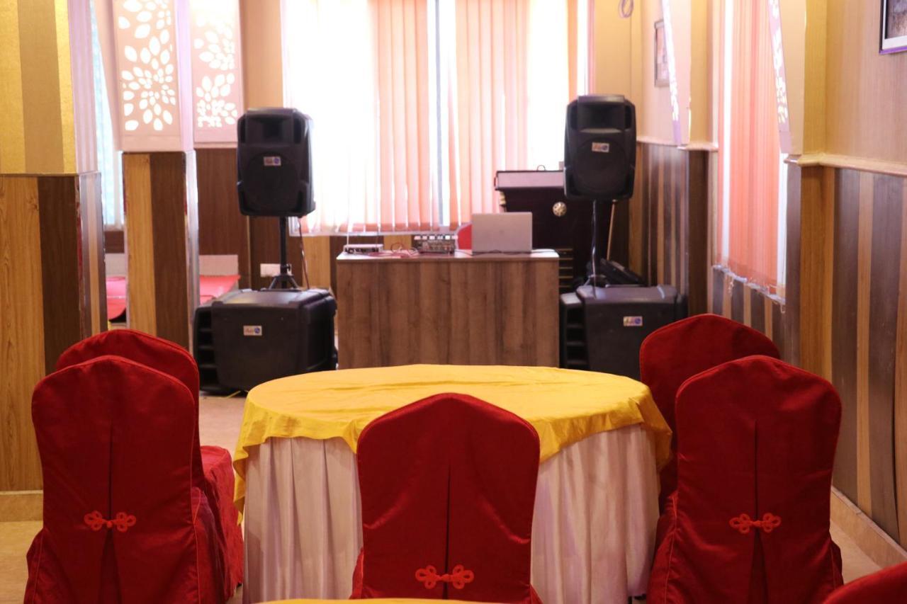 Paradise Ganga - A River Side 3*