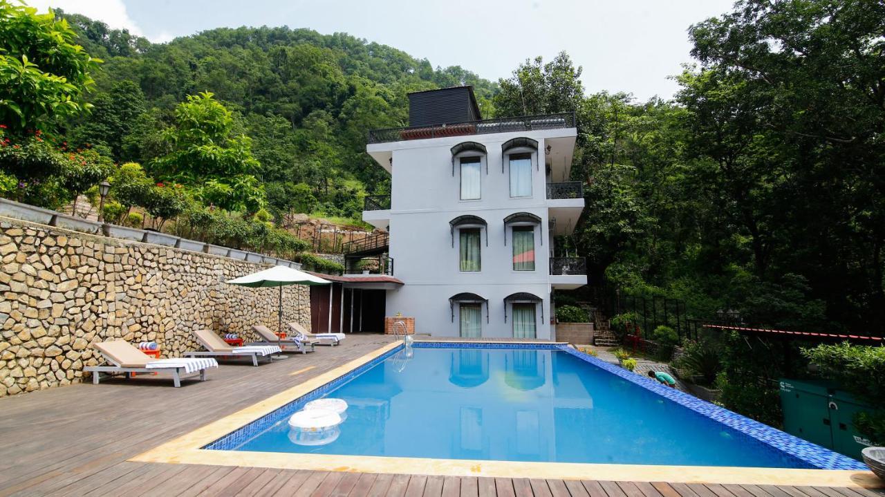 Hotel Shaantam & - 4*