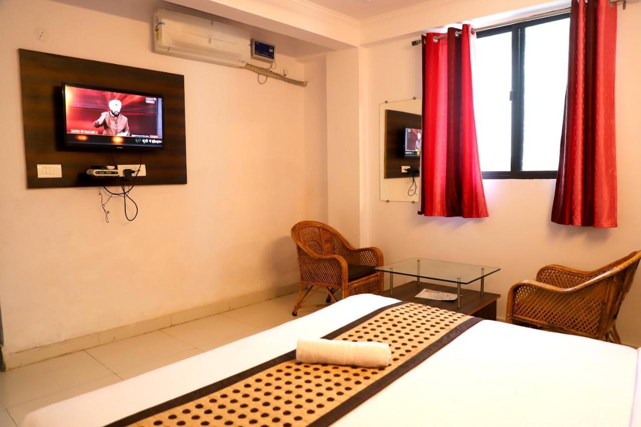 Hostel Orchid *