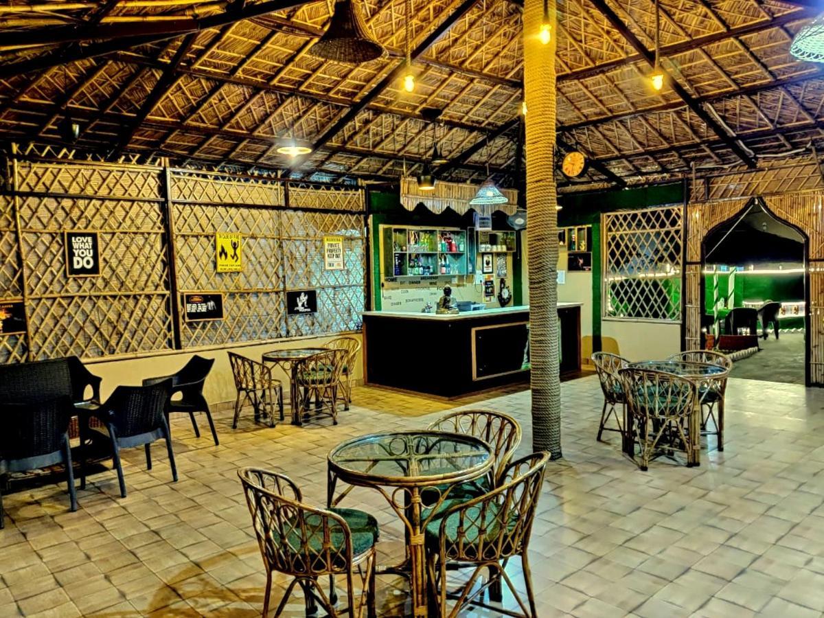 Rajaji Downtown & Cafe Resort