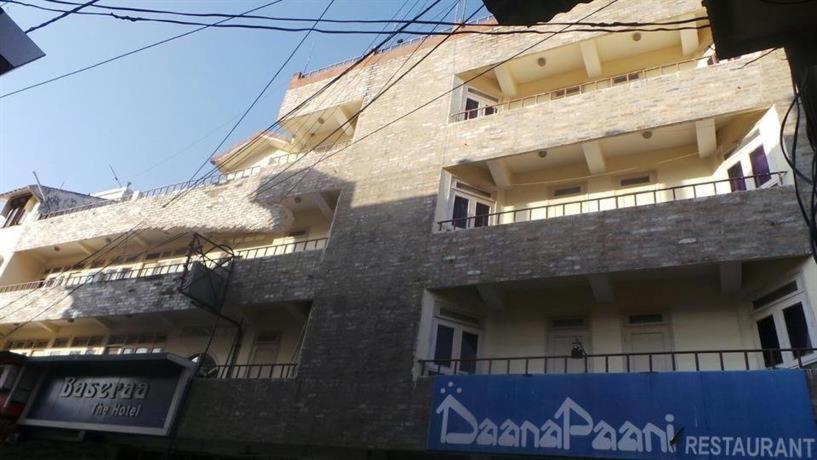 Hotel Baseraa 2*