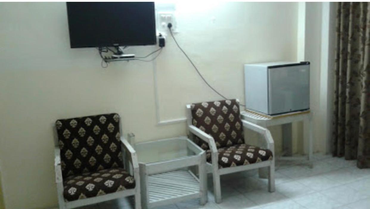Baseraa Hotel