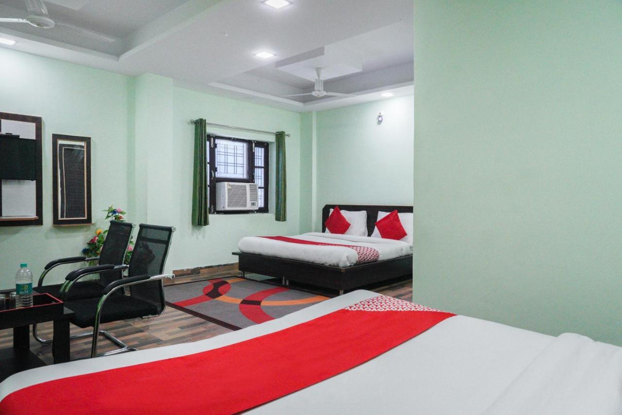 Oyo 70526 Siddheshwar 3*