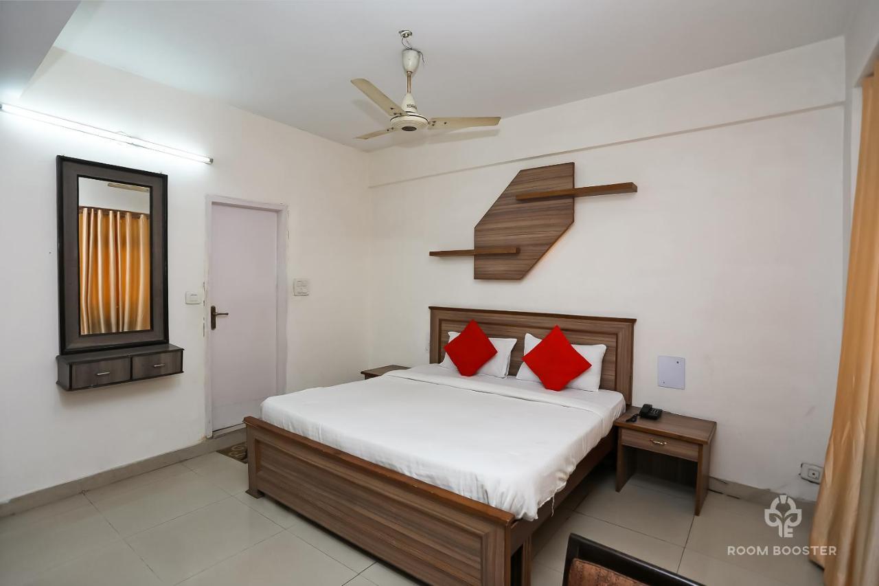 Inderlok Hotel 4*