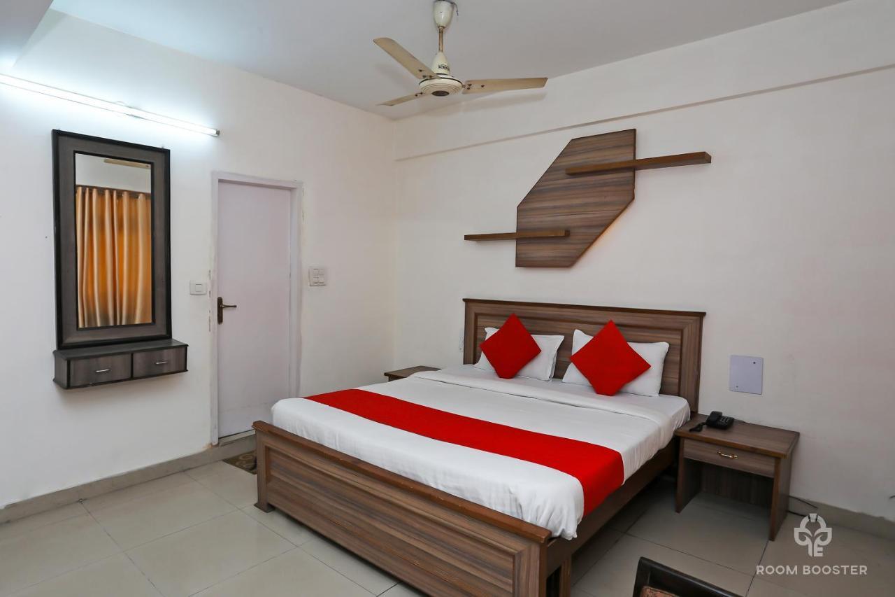 Inderlok Hotel Rishikesh