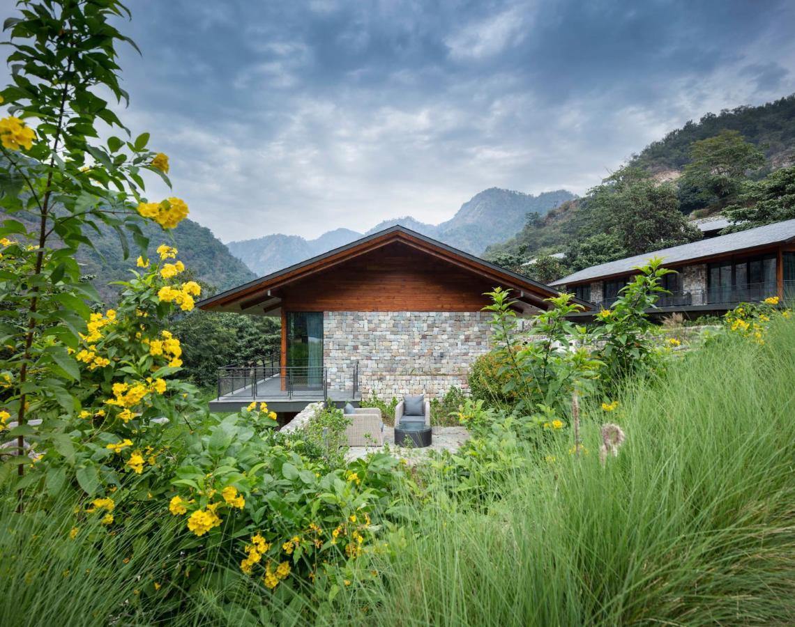 Taj & Uttarakhand 5*