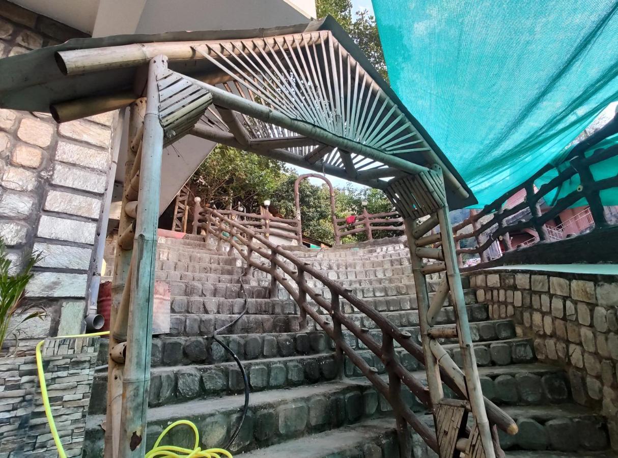 Hostel Zostel Rishikesh, Laxman Jhula *