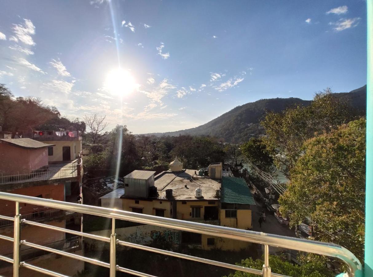 Zostel Rishikesh, Laxman Jhula Rishikesh